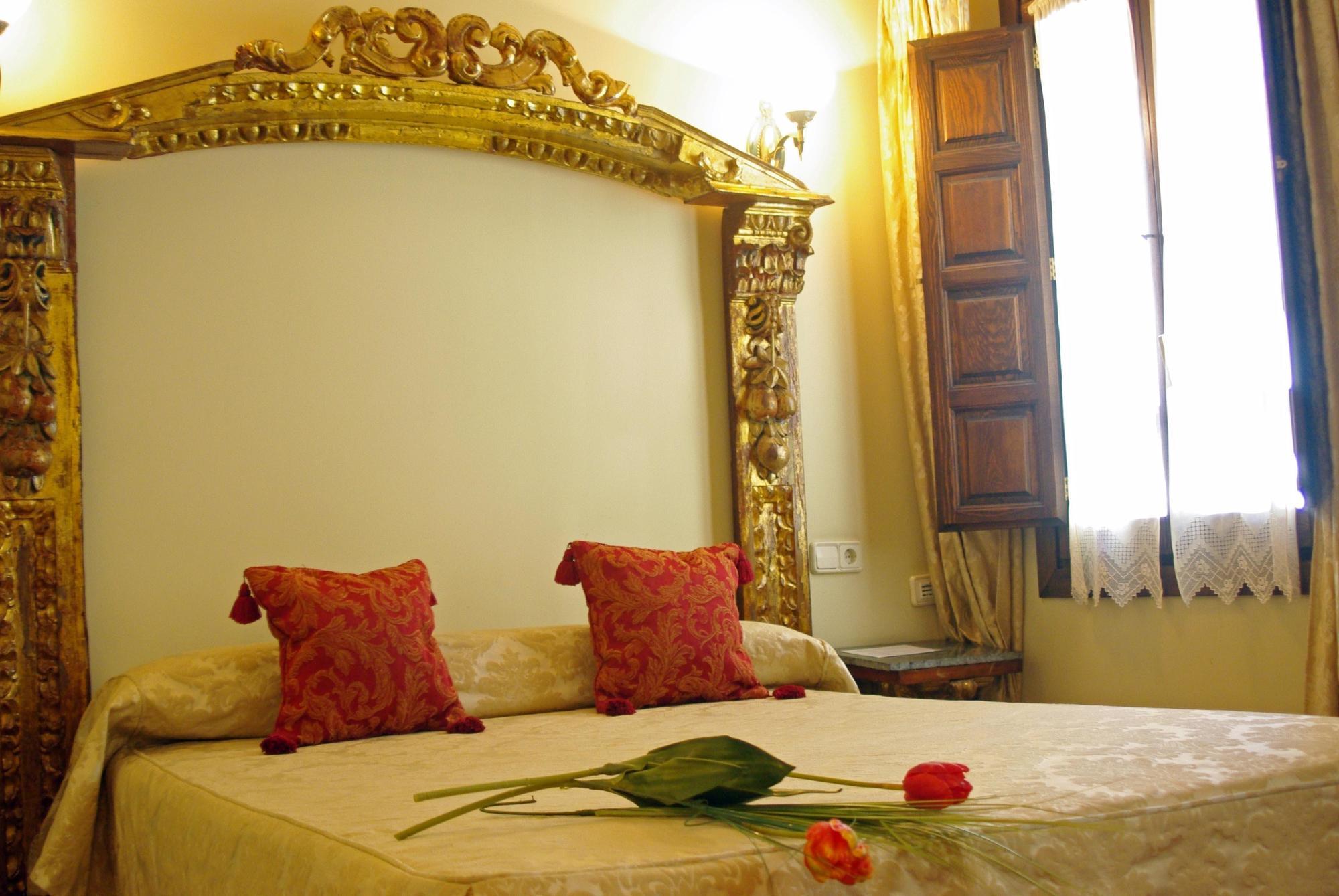 Hotel Alcazar Segovia Værelse billede